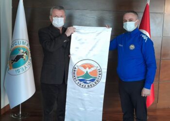 Artvin Arhavi‘den Çaycuma’ya selam