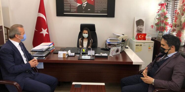 MAKAMLARA GELECEKTEKİ SAHİPLERİ OTURDU