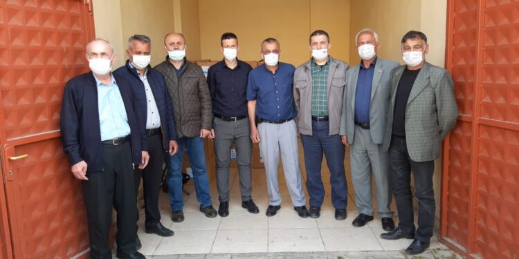 ENSAR VAKFI YARDIM KOLİLERİ 800 VATANDAŞA ULAŞTI