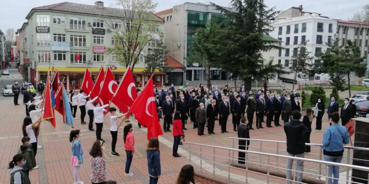 23 NİSAN; 101 YILLIK GURUR