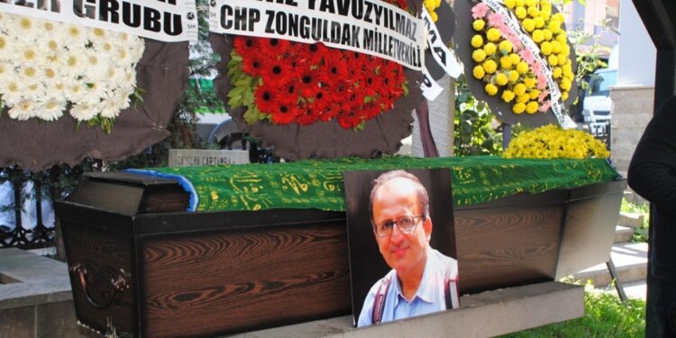 MUSTAFA EYRİBOYUN SON YOLCULUĞUNA UĞURLANDI