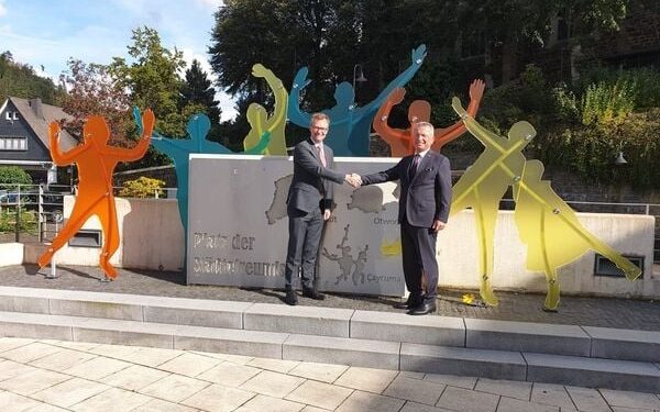 Atılan imzaların 1. yılı kutlandı