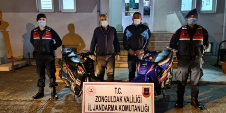 Motosiklet hırsızları yakalandı!