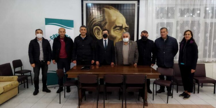 MUHTARLARLAR DERNEĞİNDEN KENT KONSEYİNE ZİYARET