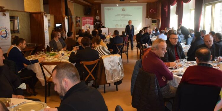 ÇAYCUMA TSO’DA 4. ve 5. MESLEK GRUPLARI GENİŞLETİLMİŞ GRUP TOPLANTISI YAPILDI