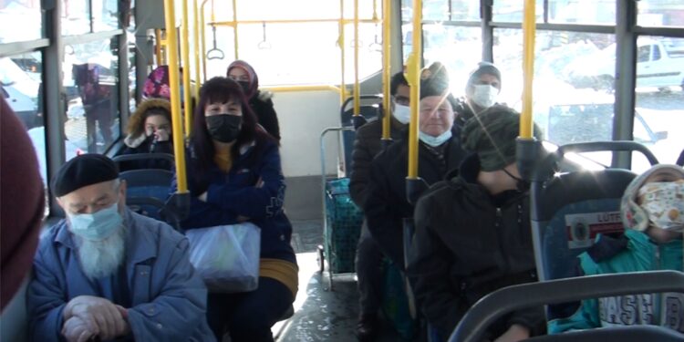 Buzlanma nedeniyle toplu taşıma ücretsiz yapıldı