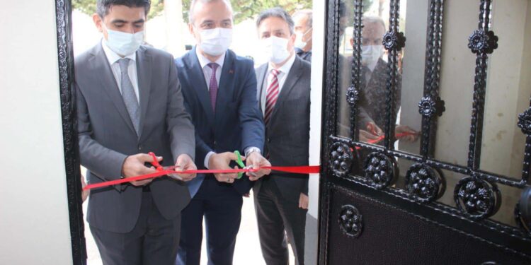 e-SINAV MERKEZİ AÇILDI