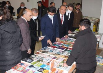 ÇAYCUMA 3.KİTAP FUARI AÇILDI