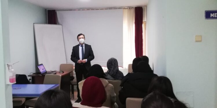 KENT KONSEYİNDEN KYK YURDUNDA SIFIR ATIK EĞİTİMİ