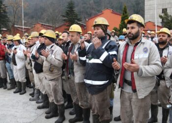 103 ARMUTÇUK MADEN ŞEHİDİ, MADENCİLERİN DUALARIYLA ANILDI