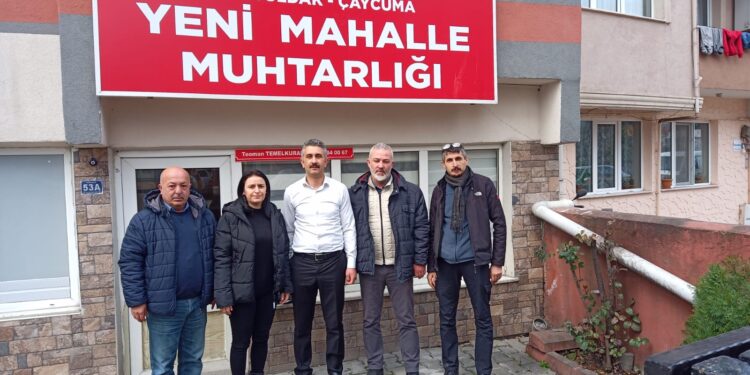 Basın mensuplarından Yeni Mahalle Muhtarı Teoman Temelkuran’a ziyaret