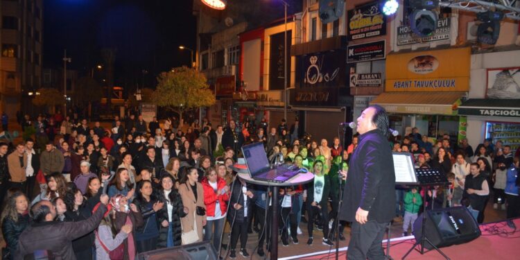 Grup Bel Canto ve Cengizhan Soysal konseri