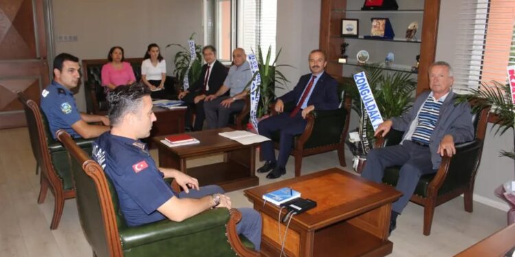 EĞİTİM GÜVENLİĞİNE İLİŞKİN İLÇE YÜRÜTME KURULU TOPLANTISI GERÇEKLEŞTİRİLDİ