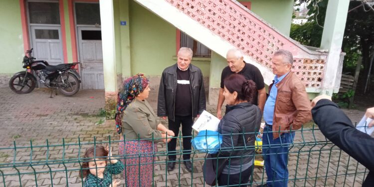 CHP Çaycuma İlçe Yönetimi  ‘Aile Sigortası’nı anlattı