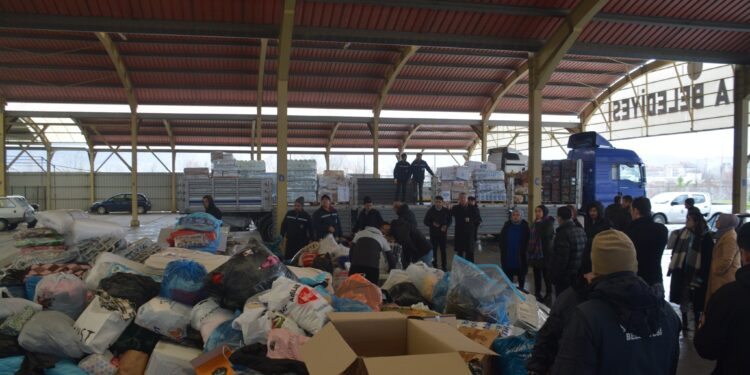 Çaycuma’da yardım seferberliği