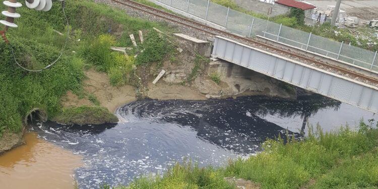 OYKA, PERŞEMBE DERESİNE DEŞARJ ETTİĞİ ATIK SULARLA ÇEVRE CİNAYETİ İŞLİYOR!