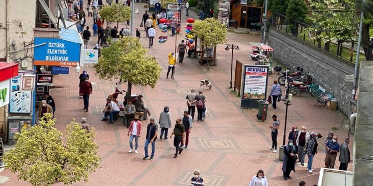 TAM KAPANMA SONRASI ÇAYCUMA’DA SON DURUM