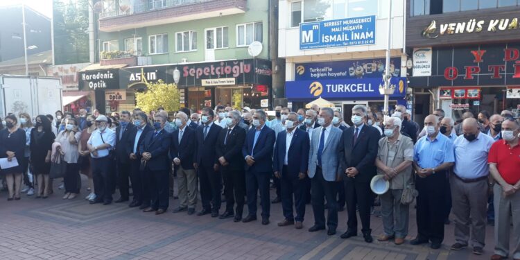 CHP 98. YAŞINI KUTLADI