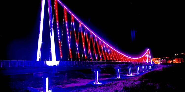 Sarıkaş Yaya Köprüsüyle Çaycuma ışıldıyor