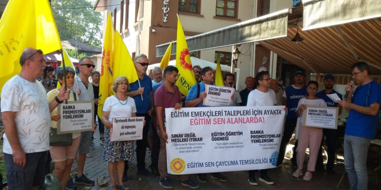 Eğitim Sen: “Öğretmenleri ayrıştıran meslek kanunu iptal edilmeli, sınavlar durdurulmalı”